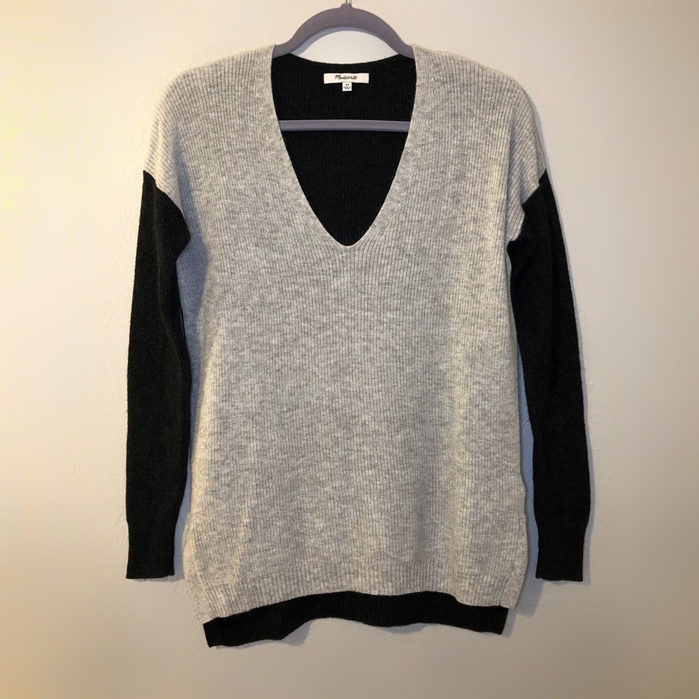 Madewell warmlight v-neck color block merino wool blend sweater